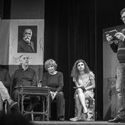 Jan Hrušínský čte Nový kalendář Karla Čapka